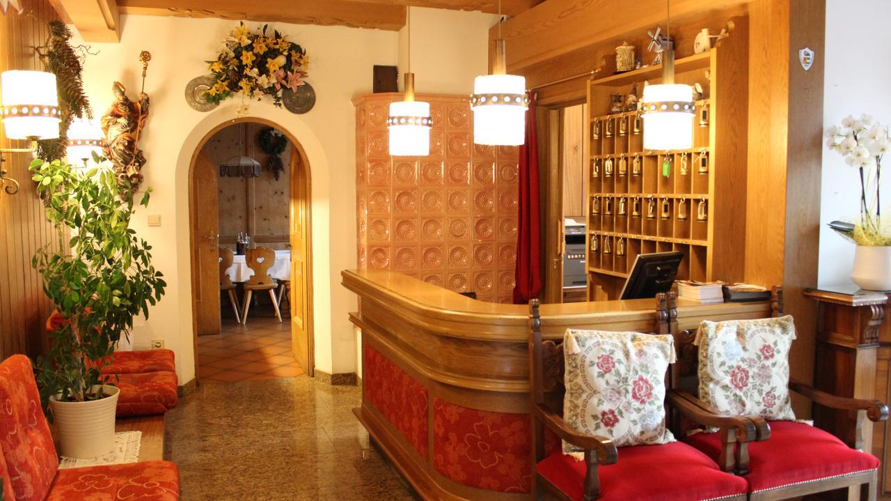 Hotel Hubertushof Випитено Екстериор снимка